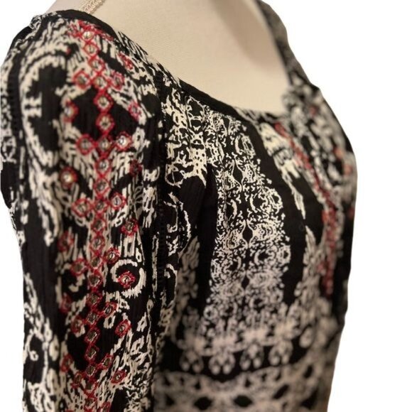 Soft Sorroundings Grace Embroidered black and white tunic. Size XS - Picture 3 of 14